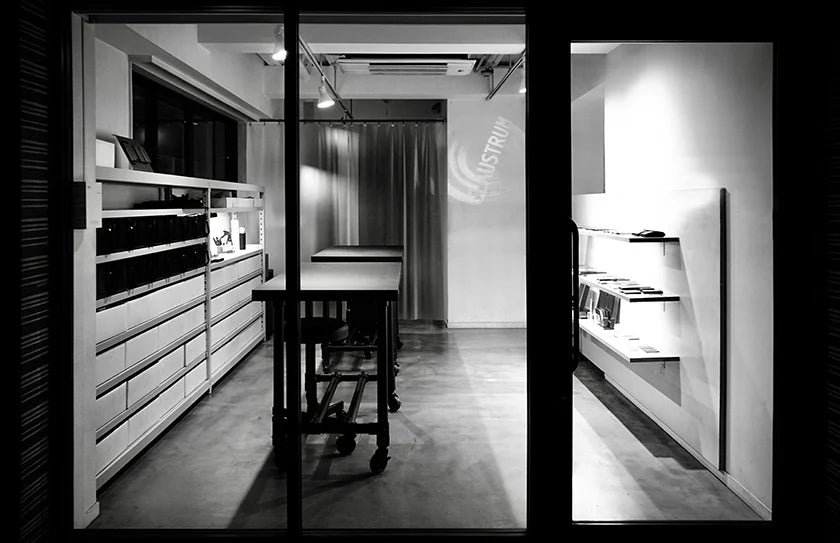 CLAUSTRUM store